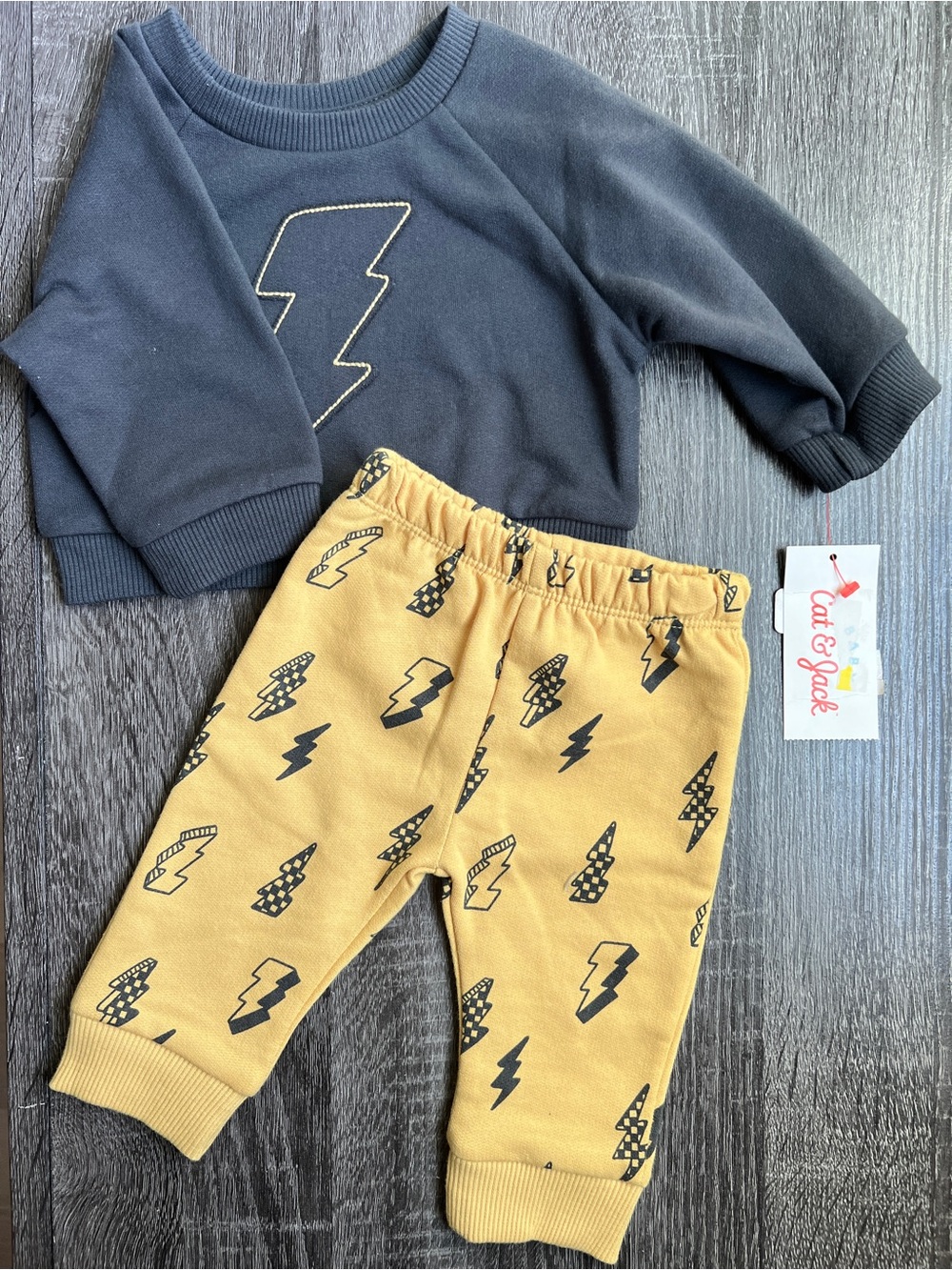 ⚡️ Cat & Jack Newborn Lightning Bolt Jogger Set
